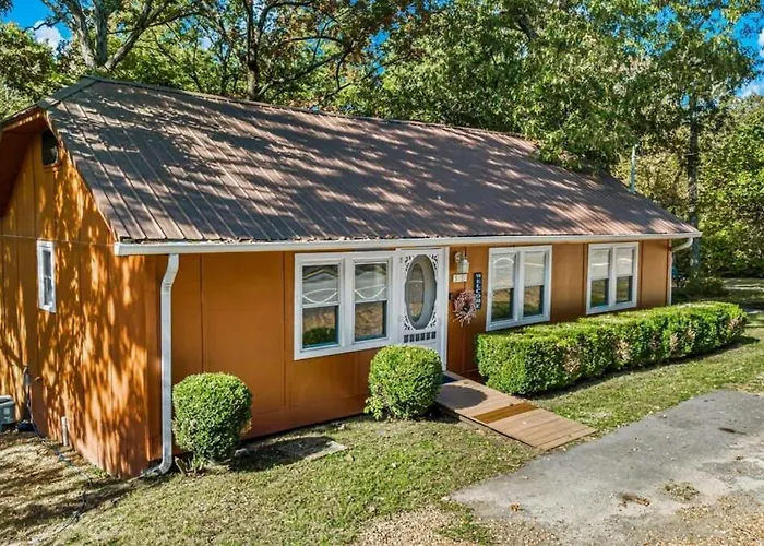 Downtown Mentone - Baileys Bungalow